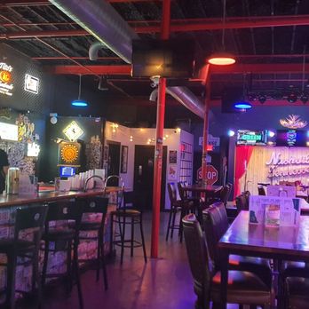 The Green Light - Sports Bars Near Me - Nashville, Tennessee
