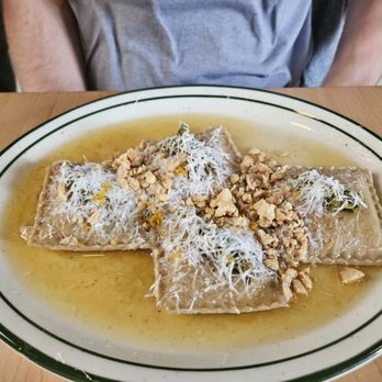 Extra Wavy - Stuffed pasta - Seafood Near Me - St. Louis, Missouri