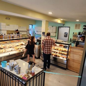 Villani's Bakery - customers in a bakery - Cupcakes Near Me - Charlotte, North Carolina Villani's Bakery - customers in a bakery - Cupcakes Near Me - Charlotte, North Carolina