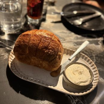 Juniper and Ivy - Sourdough and honey butter - New American Near Me - San Diego, California