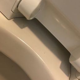 Underlid area not cleaned. Underlid area not cleaned.