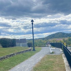 Promenade Hill Park