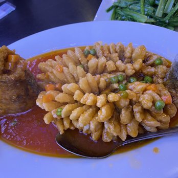 Ray's Duck House - Yumminess, show them the picture and they know what to get you! - Seafood Near Me - Chino Hills, California Ray's Duck House - Yumminess, show them the picture and they know what to get you! - Seafood Near Me - Chino Hills, California