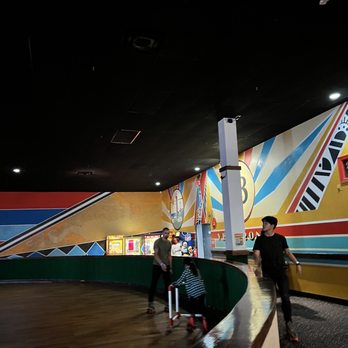 SK8 House - Venues & Event Spaces Near Me - Virginia Beach, Virginia