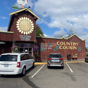 Country Cousin - cars parked in a parking lot - American Near Me - Centralia, Washington Country Cousin - cars parked in a parking lot - American Near Me - Centralia, Washington