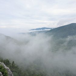 Buzzard Rock North Trail - Instagram: @telephonesmoothie