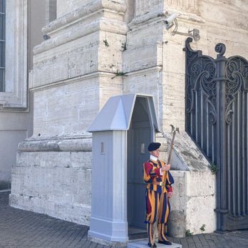 hotel h10 - Swiss Guard Vatican - Hotels & Travel Near Me - Rome, RM