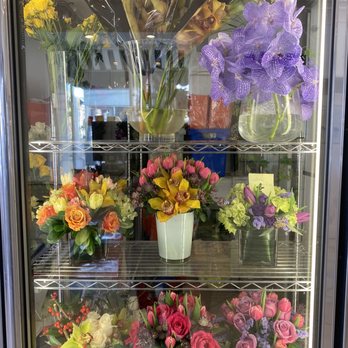 Violet's Florist - Flower display - Florists Near Me - Fort Lee, New Jersey