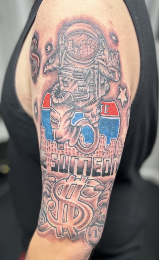 Tattoos by Big Moe Logo