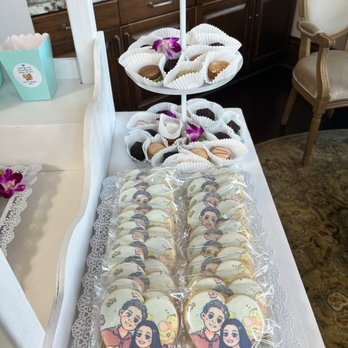 Dessert Gallery - Customizer cookies for our baby shower - Desserts Near Me - Houston, Texas Dessert Gallery - Customizer cookies for our baby shower - Desserts Near Me - Houston, Texas