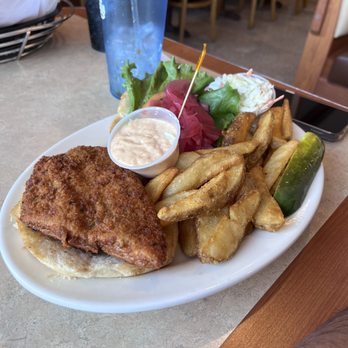 Metro 7 Diner - Fish sandwich with fries - Diners Near Me - Latham, New York Metro 7 Diner - Fish sandwich with fries - Diners Near Me - Latham, New York