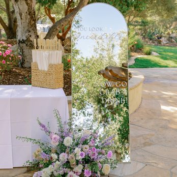 Fanfare Florals - Floral Designers Near Me Fanfare Florals - Floral Designers Near Me