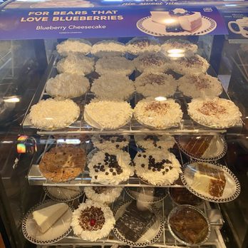 Black Bear Diner Roseville - Dessert Case - American Near Me - Roseville, California Black Bear Diner Roseville - Dessert Case - American Near Me - Roseville, California