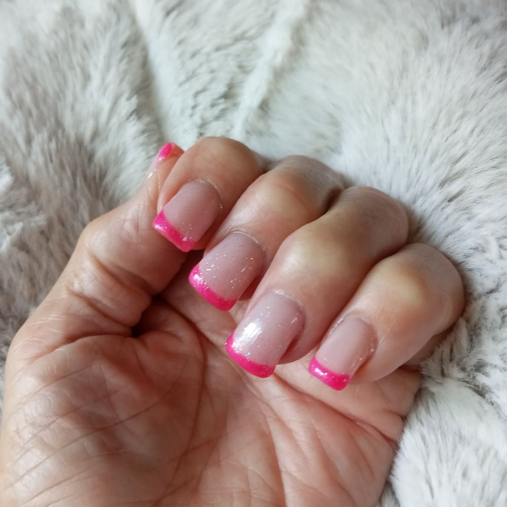Super Nails - Thank you Lynn.Square acrylic tips with sparkle. Love it.The shop is clean friendly, tidy and efficient. I've been going now for over year. - Nail Salons Near Me - Richland, Washington Super Nails - Thank you Lynn.Square acrylic tips with sparkle. Love it.The shop is clean friendly, tidy and efficient. I've been going now for over year. - Nail Salons Near Me - Richland, Washington