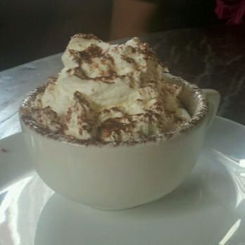 Red Table - Red Table "Cup"Cake - Gastropubs Near Me - Huntington Beach, California