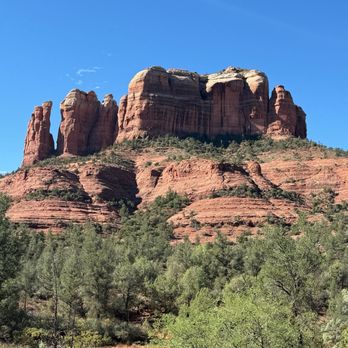Cathedral Rock - Hiking Near Me - Sedona, Arizona Cathedral Rock - Hiking Near Me - Sedona, Arizona