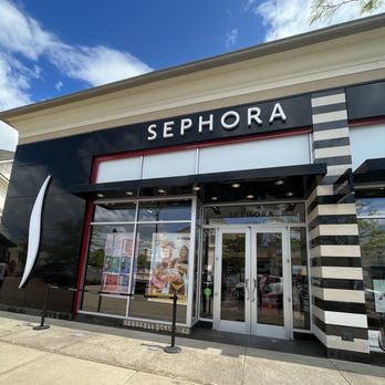 SEPHORA - The front of the store. - Cosmetics & Beauty Supply Near Me - South Windsor, Connecticut