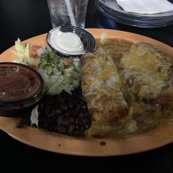 Pitchers Sports Restaurant - Chili Rellenos