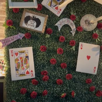 Vines and pints - Alice in Wonderland/ Mad Hatter themed Halloween party - Wine Bars Near Me - Gilroy, California Vines and pints - Alice in Wonderland/ Mad Hatter themed Halloween party - Wine Bars Near Me - Gilroy, California