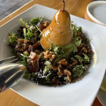 Medi Terra - Pear Salad - Mediterranean Near Me - Boca Raton, Florida Medi Terra - Pear Salad - Mediterranean Near Me - Boca Raton, Florida