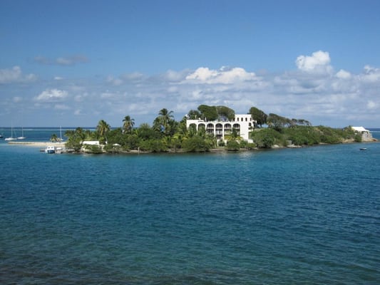 The Hotel on the Cay by null