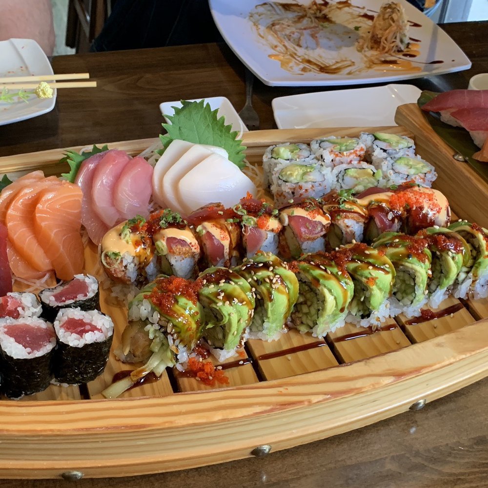 Fontana Sushi - Love Boat - Sushi Bars Near Me - Centennial, Colorado Fontana Sushi - Love Boat - Sushi Bars Near Me - Centennial, Colorado