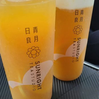 Sunright Tea Studio - Fruit Tea with and without cheese foam - Bubble Tea Near Me - Irvine, California Sunright Tea Studio - Fruit Tea with and without cheese foam - Bubble Tea Near Me - Irvine, California