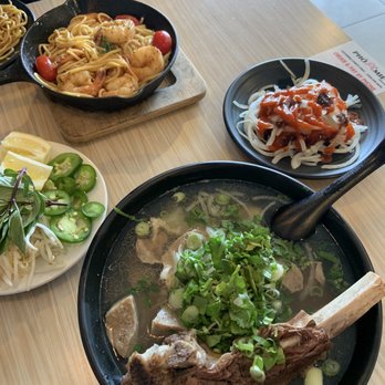 Pho A'mie - Special Pho combo with added Rib Eye Bone & Shrimp Sautée w Garlic Noodle 4.02.23 - Vietnamese Near Me - Fullerton, California