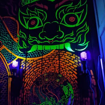 Mahaniyom - Bathroom - Cocktail Bars Near Me - Brookline, Massachusetts