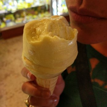 International Banana Museum - Banana mango ice cream made in house - Museums Near Me - Mecca, California