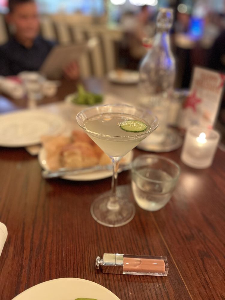 City Oyster & Sushi Bar