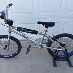 Bike Boss - Retro BMX after tune up by Richard