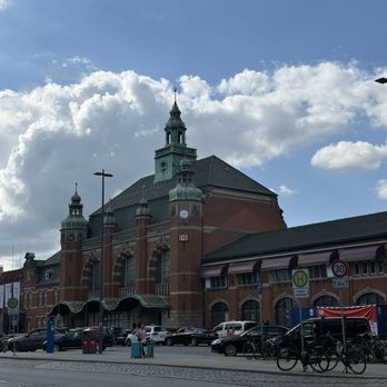 Lübeck Hauptbahnhof - Train Stations Near Me - Lübeck, SH Lübeck Hauptbahnhof - Train Stations Near Me - Lübeck, SH