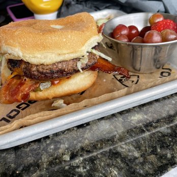 Topgolf - Bacon burger - Golf Near Me - Waco, Texas