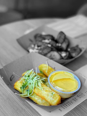 Sanguchon Eatery by null