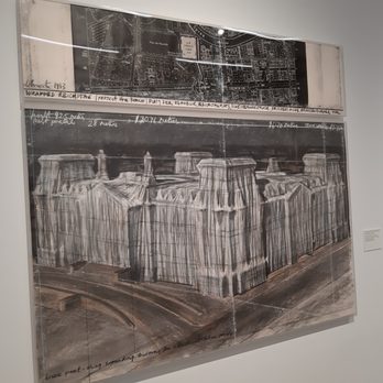 PalaisPopulaire - Palais Populaire 2020: Christo und Jeanne-Claude ... Wrapped Reichstag Berlin - Art Museums Near Me - Berlin, BE