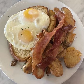 The Combine Kitchen - The combine breakfast - Coffee & Tea Near Me - Rancho Cucamonga, California