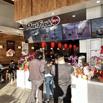 Meet Fresh - Entrance of the dessert stop, very beautiful. - Bubble Tea Near Me - Westminster, California Meet Fresh - Entrance of the dessert stop, very beautiful. - Bubble Tea Near Me - Westminster, California