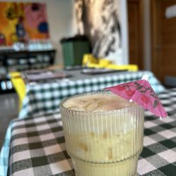 Basic Goodness Pizzeria - Again with the Piñas