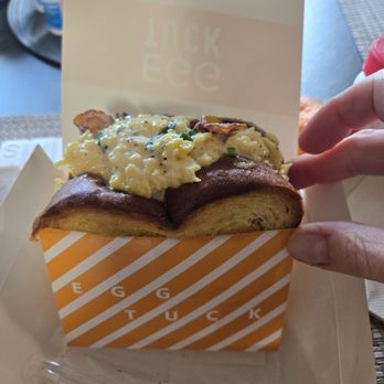 Egg Tuck - Bacon egg sandwich - Coffee & Tea Near Me - Schaumburg, Illinois