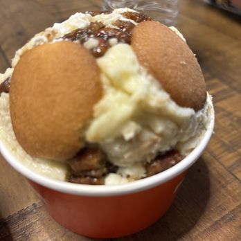 Peach Cobbler Factory - BOURBON PECAN PUDD-N SHAKE - Desserts Near Me - Canton, Michigan Peach Cobbler Factory - BOURBON PECAN PUDD-N SHAKE - Desserts Near Me - Canton, Michigan