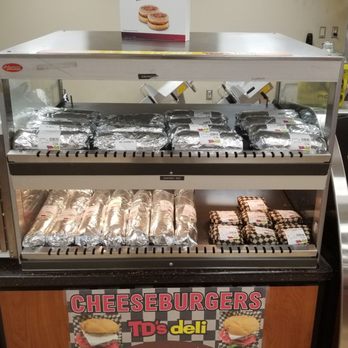 7-Eleven - Hot foods ready to grab and go - Convenience Stores Near Me - East Dennis, Massachusetts 7-Eleven - Hot foods ready to grab and go - Convenience Stores Near Me - East Dennis, Massachusetts