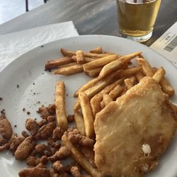Jerry's Place Bar and Grill - Yummy Captains Platter