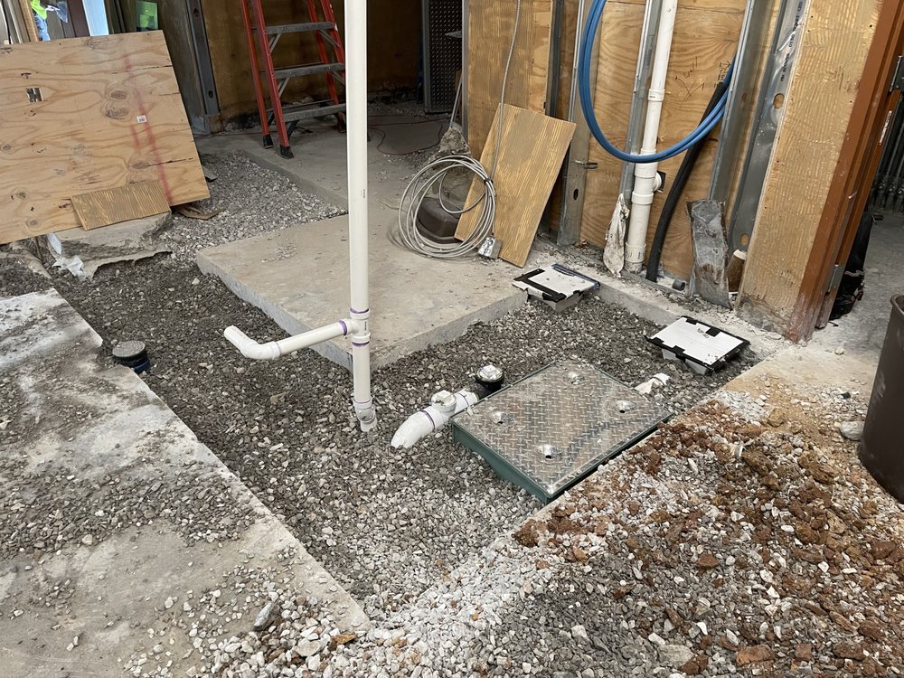 Slide of To The Tee Plumbing