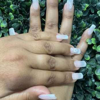 Azusa Nail Bar - Nail Salons Near Me - West Covina, California