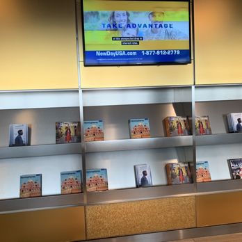 United Club Terminal B - Airport Lounges Near Me - Boston, Massachusetts