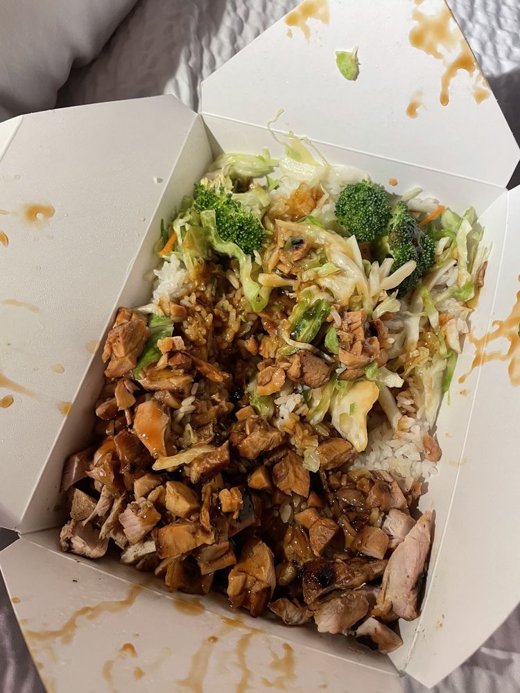 Food from Hana Kitchen