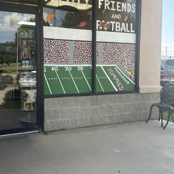 Yummies Bakery - Outside Yummies!