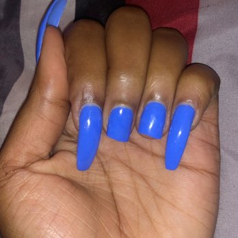Rouge Nails - Less than 5 hours these 2 broke off - Nail Salons Near Me - Bloomfield, New Jersey