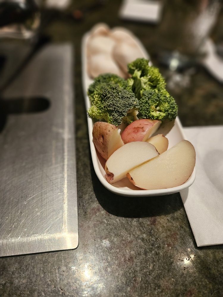 THE MELTING POT Updated September 2024 221 Photos & 254 Reviews